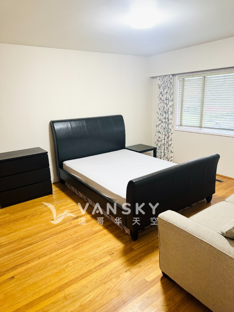 260219134557_bedroom 1 -1.jpg